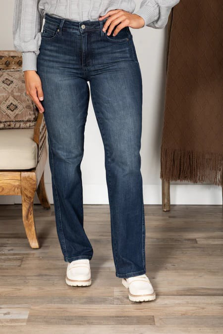 Judy Blue Mid-Rise Straight Leg Jean