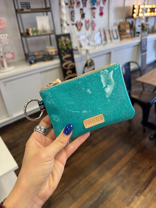 Lumi Consuela Pouch